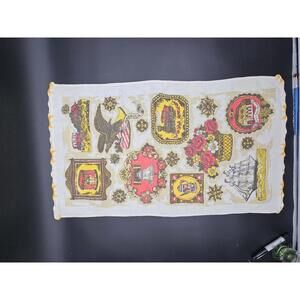 Vintage Americana Linen Towel – Patriotic Motifs, 16x28, Collector’s Display